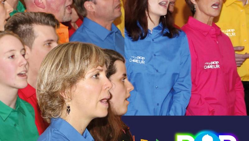 Une chorale française interprétant une chanson de noel musique classique sur scène